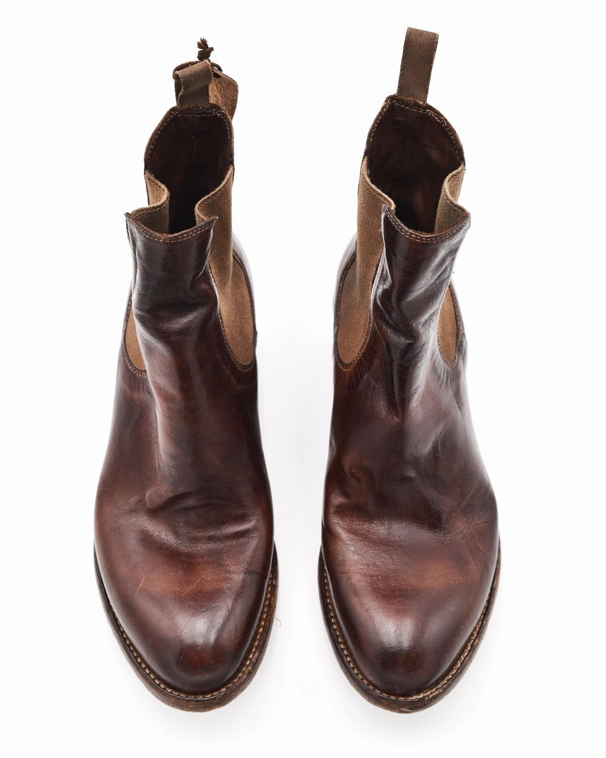 Shoto Chelsea Boot in Crinkled Mahogany Brown Vagabond Grace Heeled Chelsea Boots