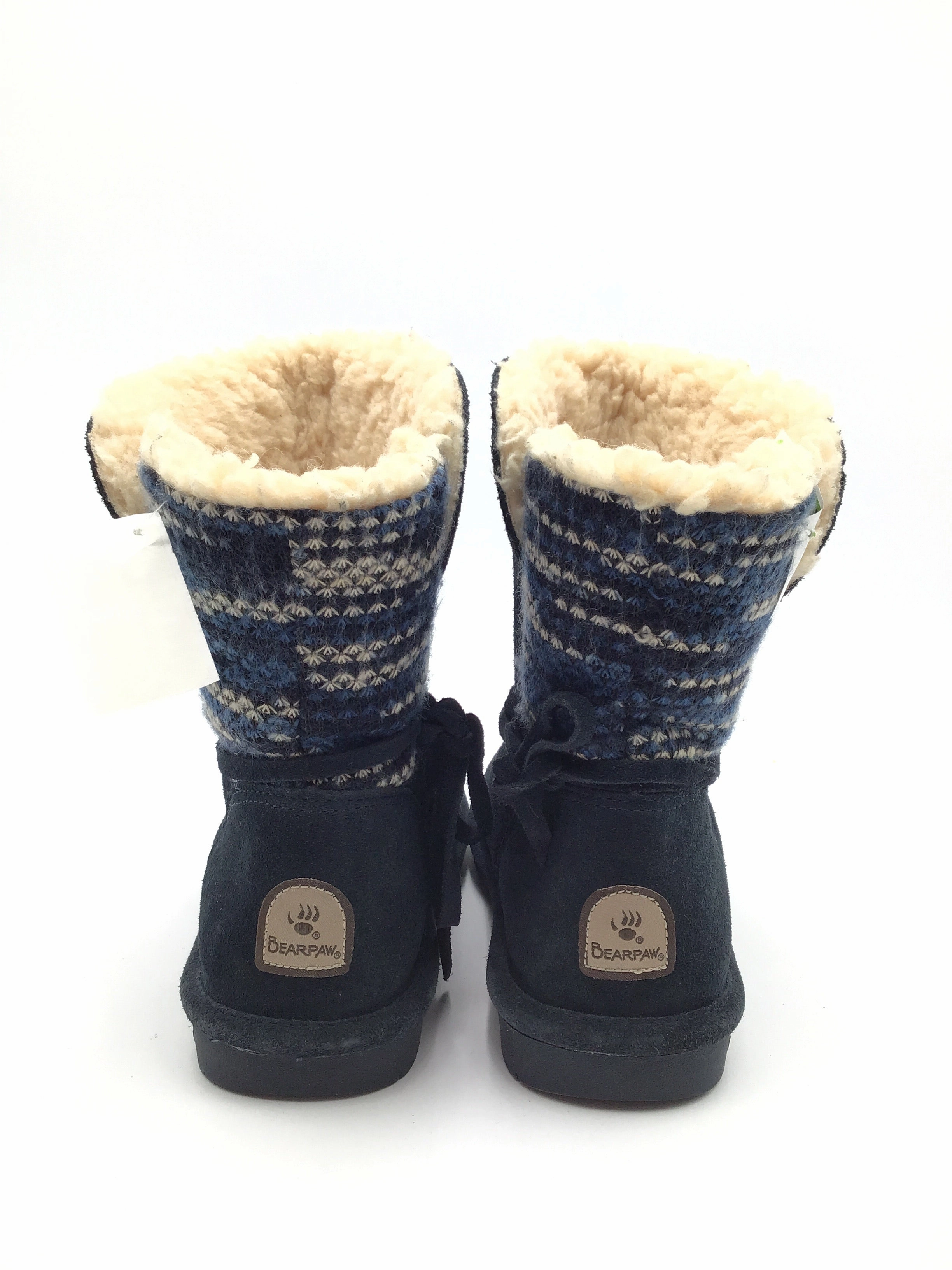 Jacquemus Snow Boots Boots Snow By Bearpaw In Blue, Size: 8