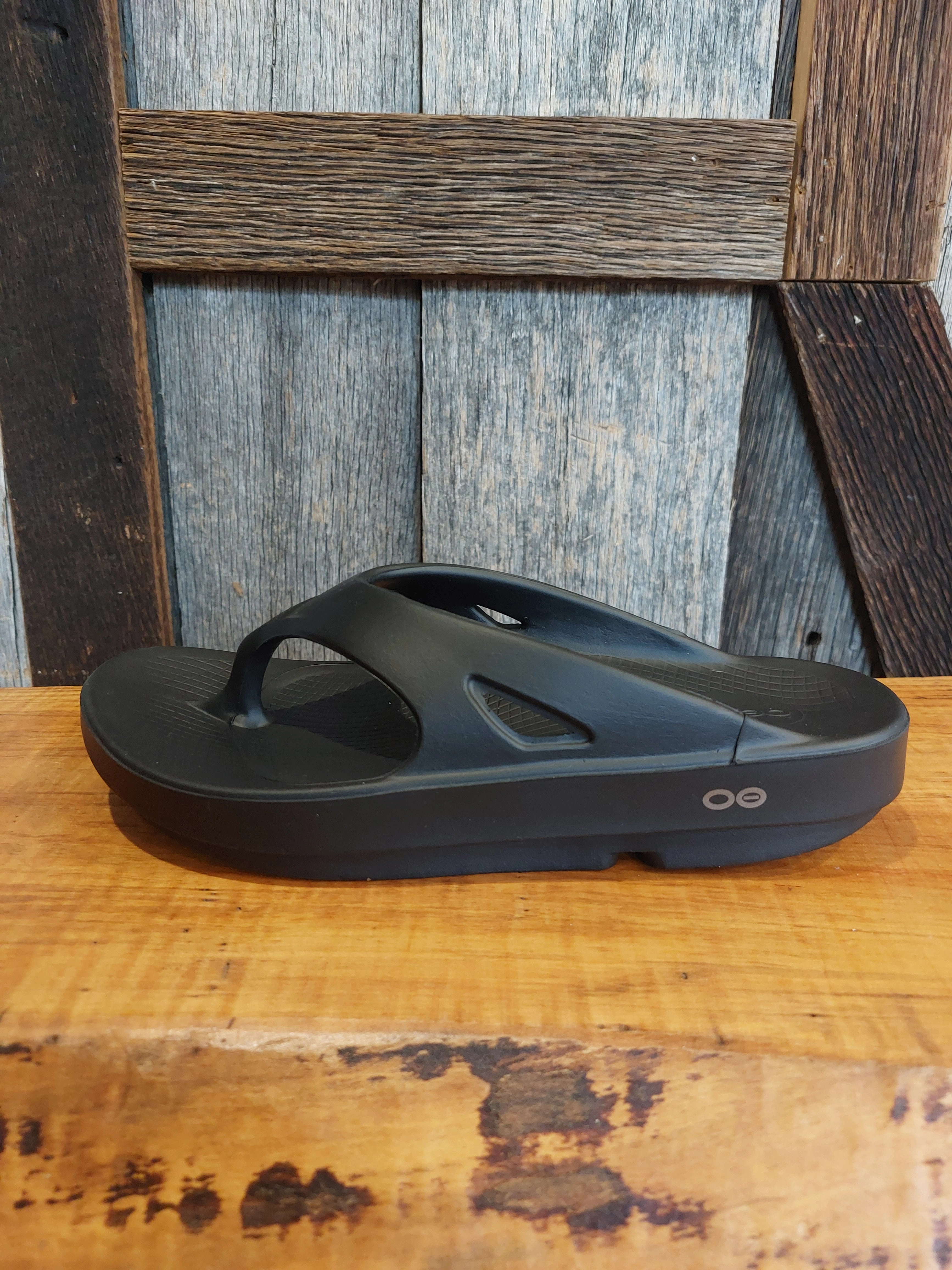 Oofos Ooriginal Sandal  Unisex Tassman Slippers