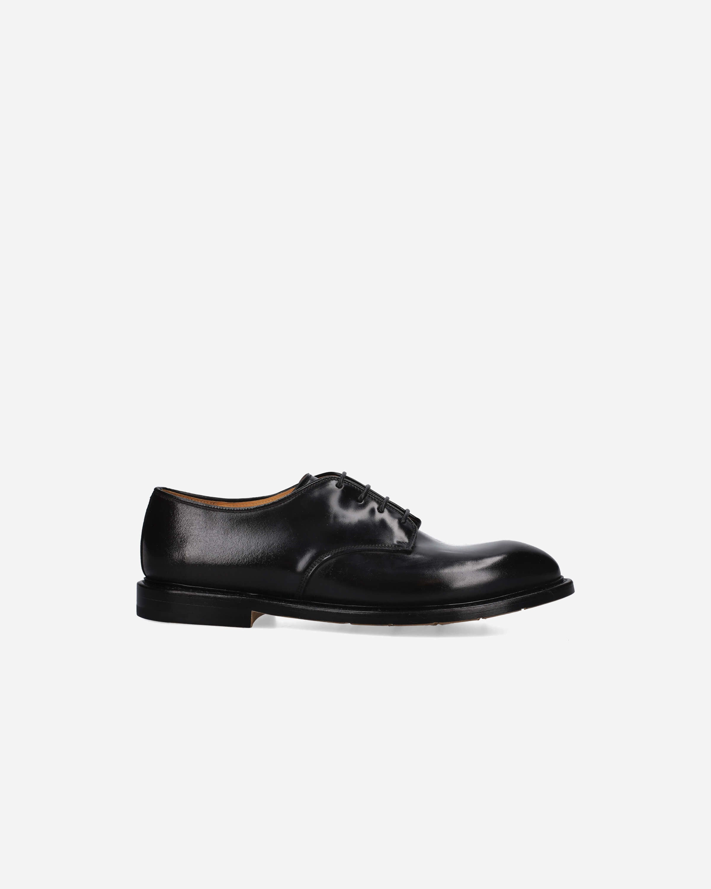 Horse Leather Derby with Logo Lettering Detail 32102AA Lug Derby Shoe