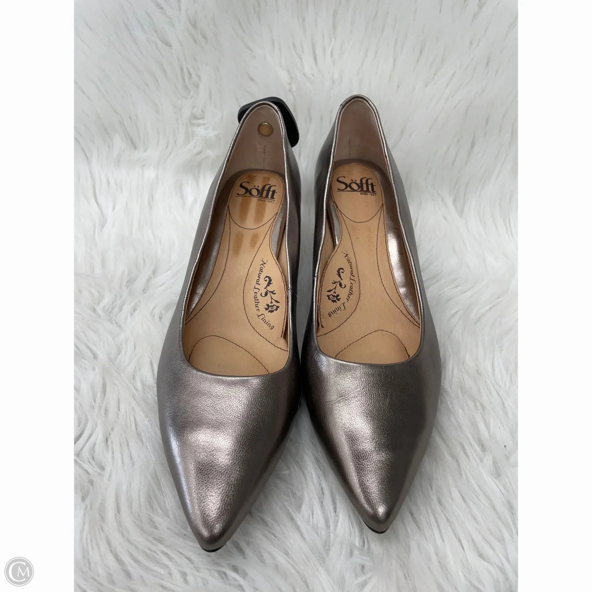 Shoes With High Heels Shoes Heels Kitten By Sofft In Gold, Size: 9