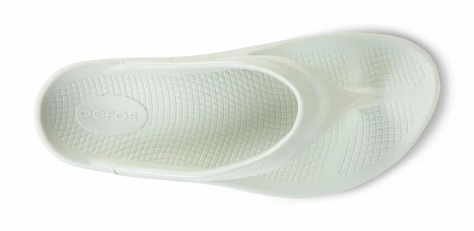 Thick Foam Flip Flops OOFOS WOMENS OMEGA THONG - COSMIC GRAY