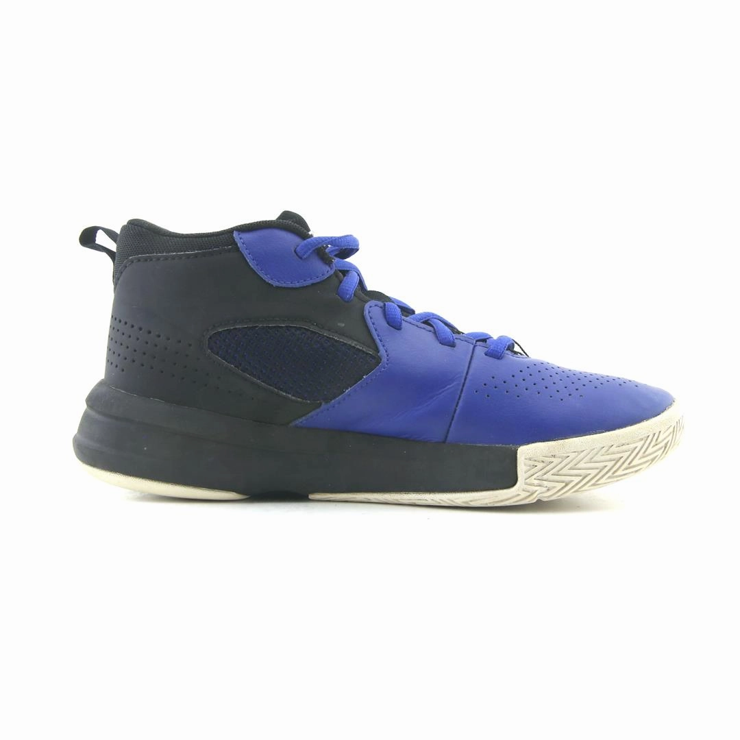 Basketball Shoes Commercial UNDER ARMOUR LOCKDOWN 5