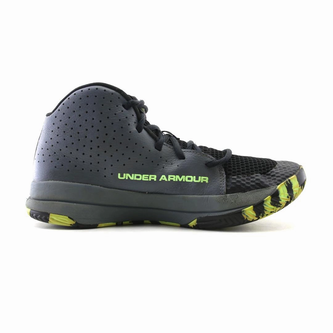 Fire Basketball Shoes UNDER ARMOUR JET 2019