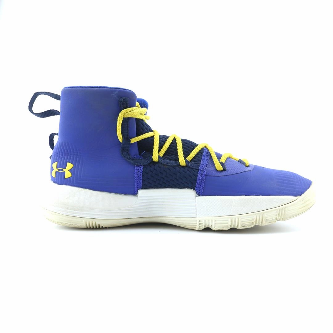 UNDER ARMOUR  CURRY 3ZER0 2 Rebound Layup Basketball Shoes