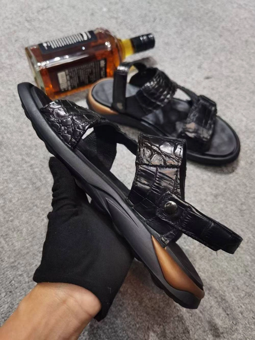 Crocodile Sandals ,Crocodile Leather Non-slip Sandals Tribute Sandals