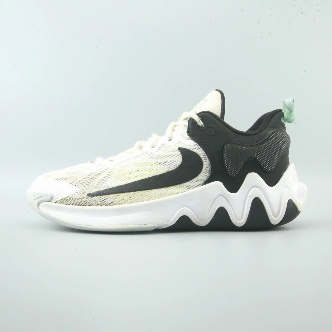 Kansas University Basketball Shoes NIKE GIANNIS IMMORTALITY 2