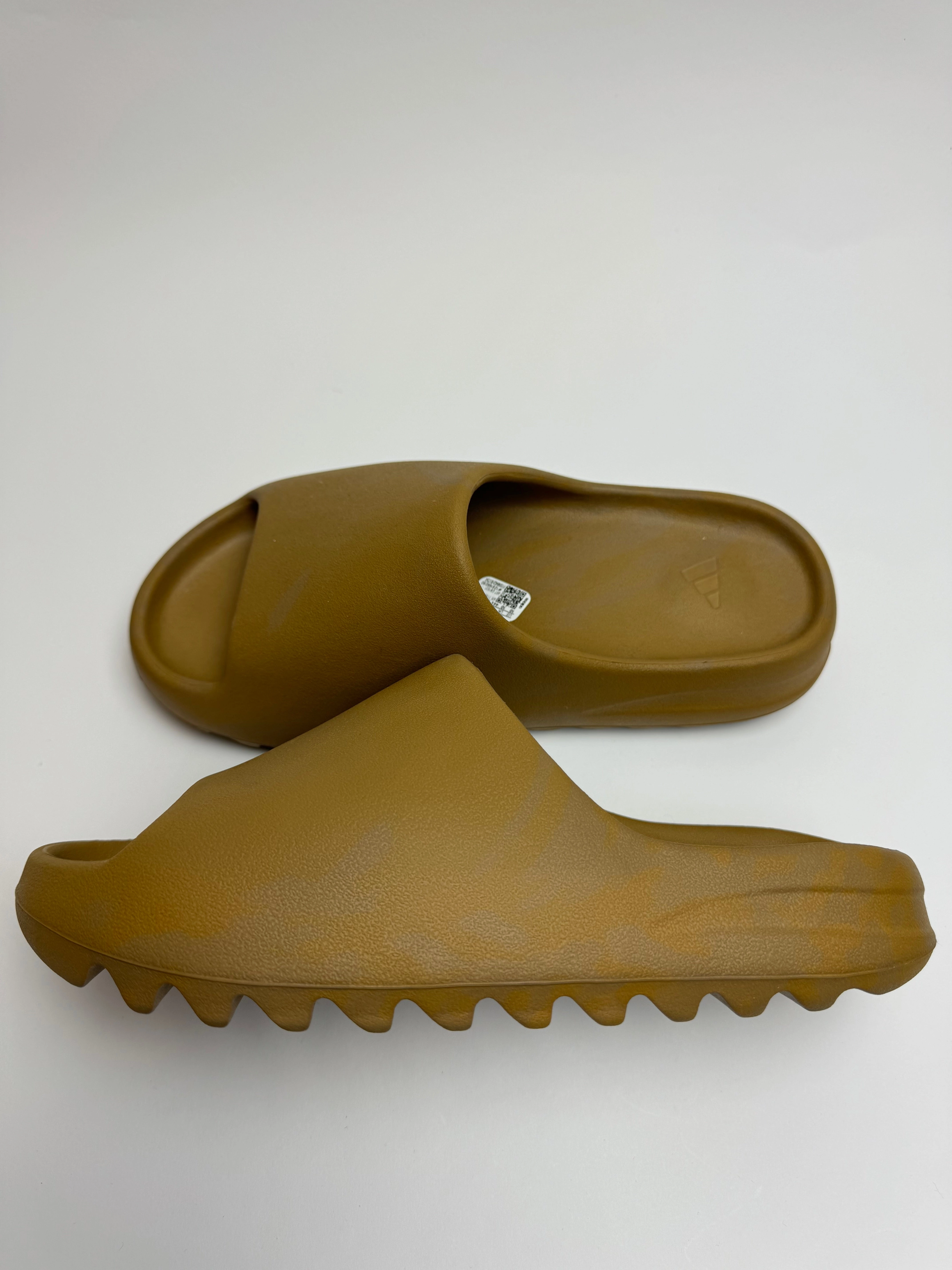 Yeezy Slide "Ochre" Pool Slides