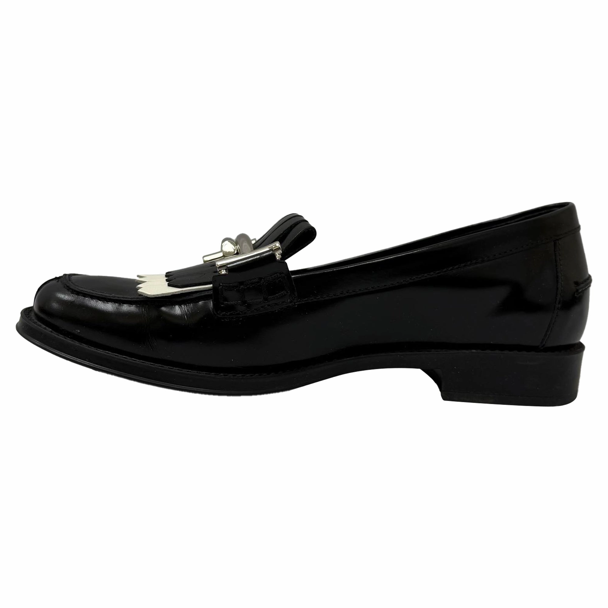 Tod's Gommino Fringe Double T Loafers in Black Leather Moccasin Loafers