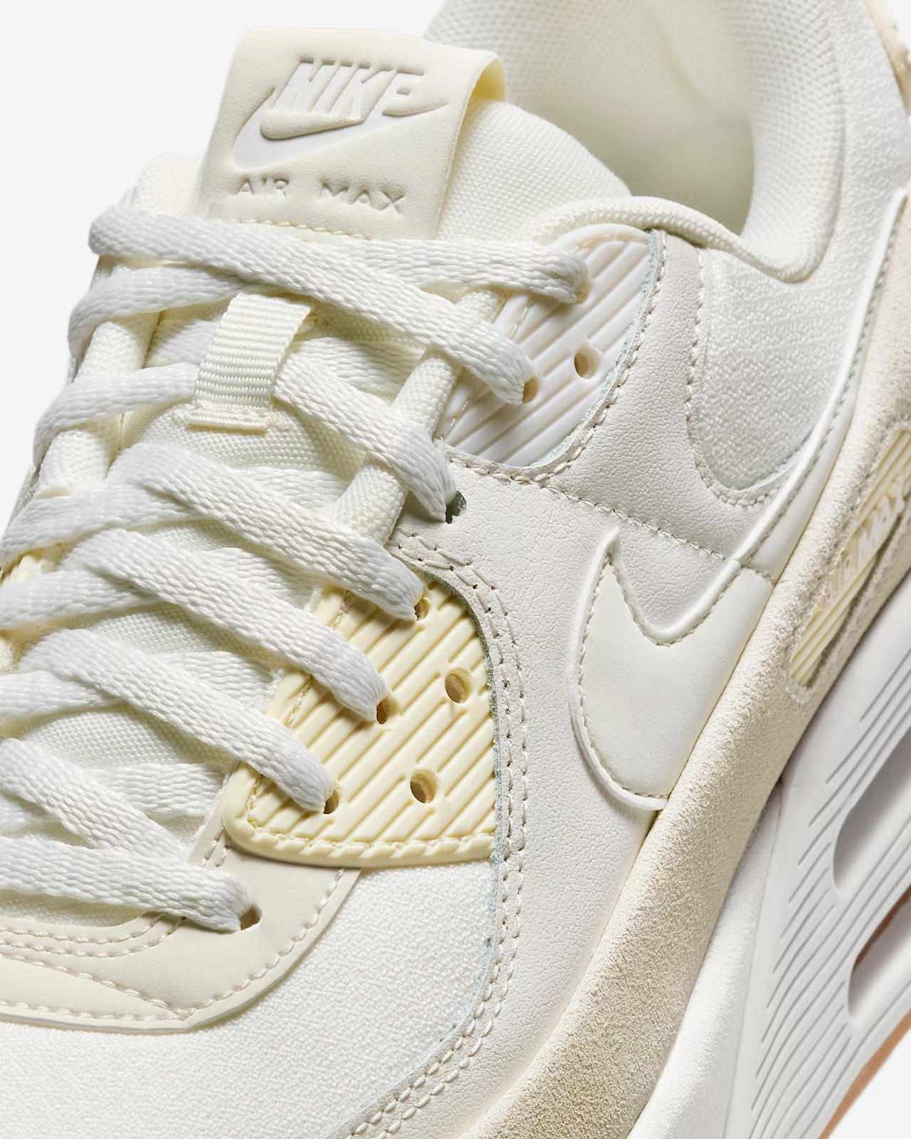 Nike Minimalist Running Shoes Nike Air Max 90 LV8 FD4328-100 Sneakers Women's Ivory Platform Shoes FD1067