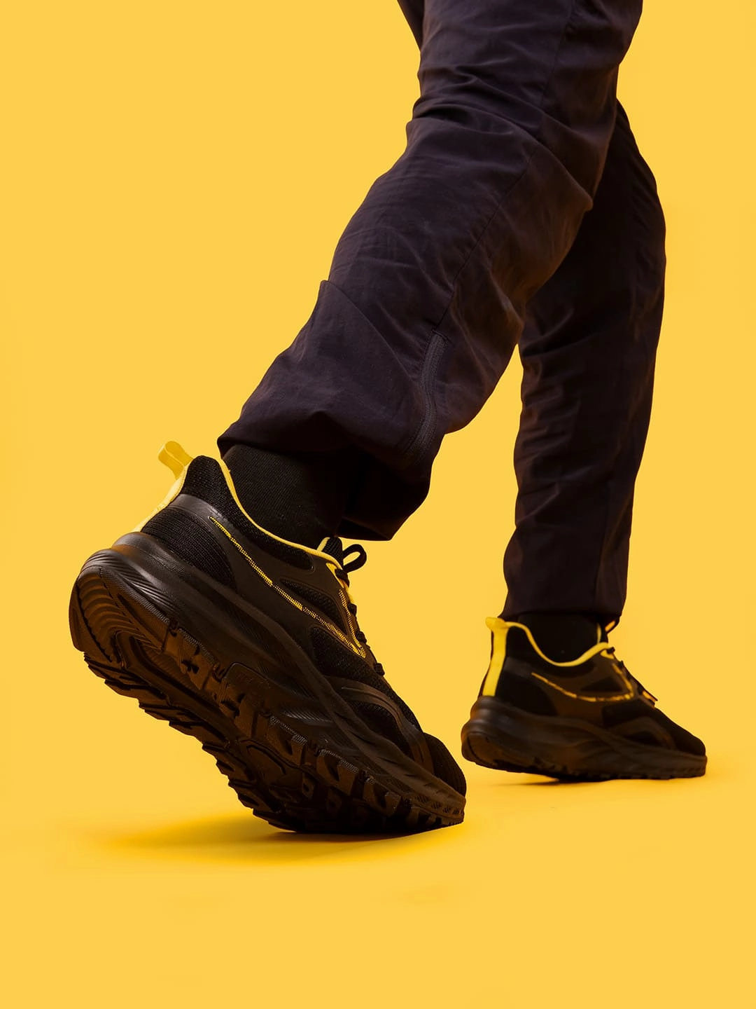 Best Running Shoes Trail And Road Bacca Bucci STRATOS  Athleisure Trail Shoes