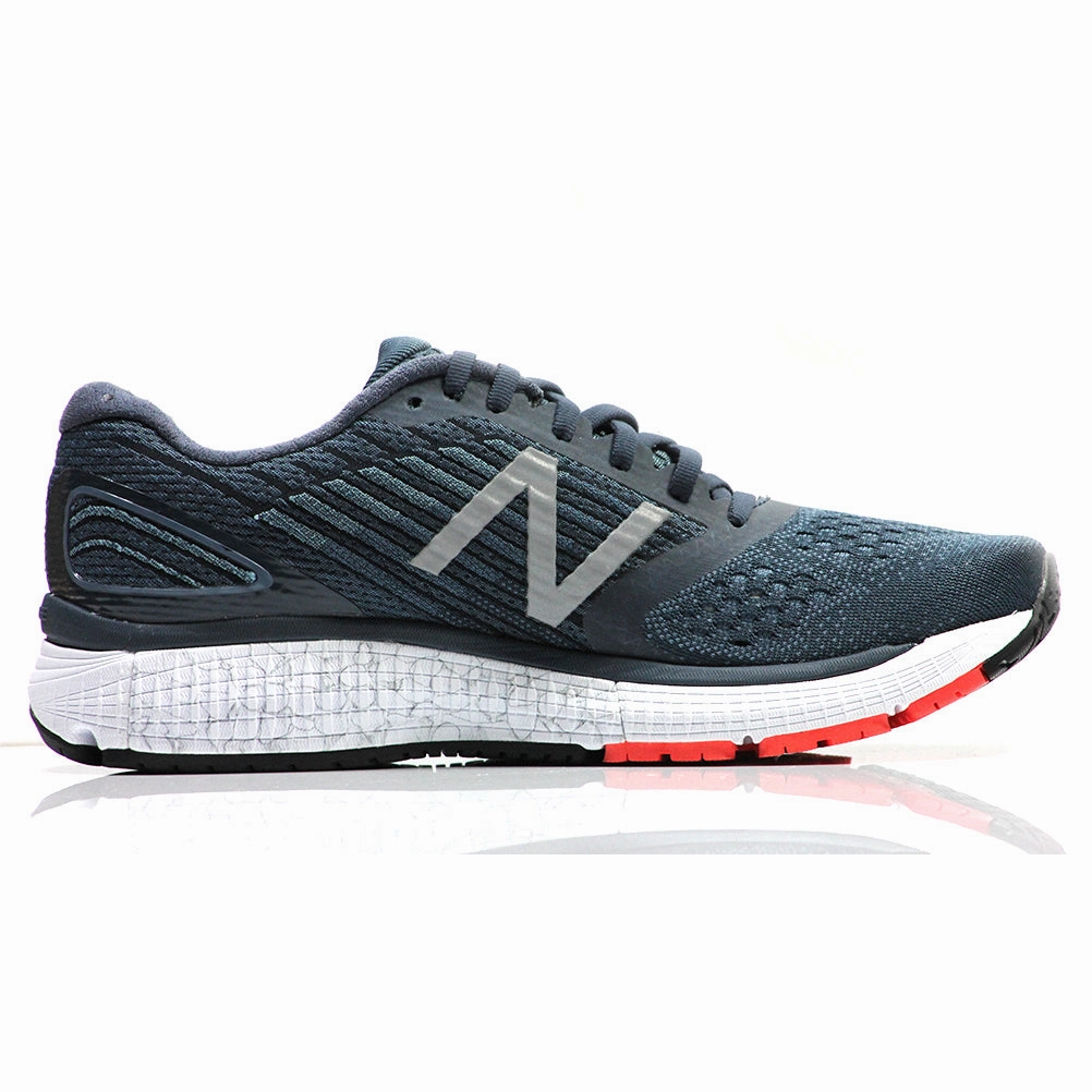 Ghost 14 Neutral Running Shoe New Balance 860 v9 Men's Running Shoe