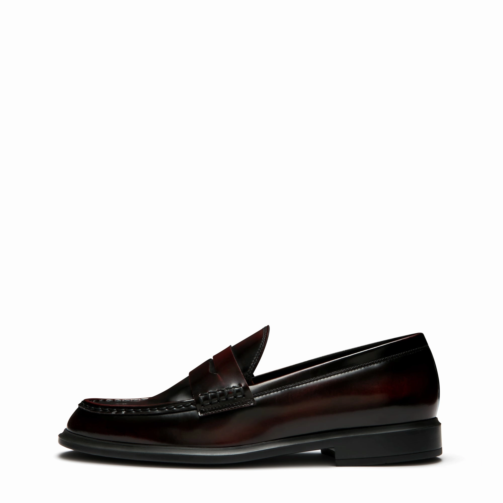 Vendme Blandine bordeaux red spazzolato leather loafers Alden Tassel Loafers