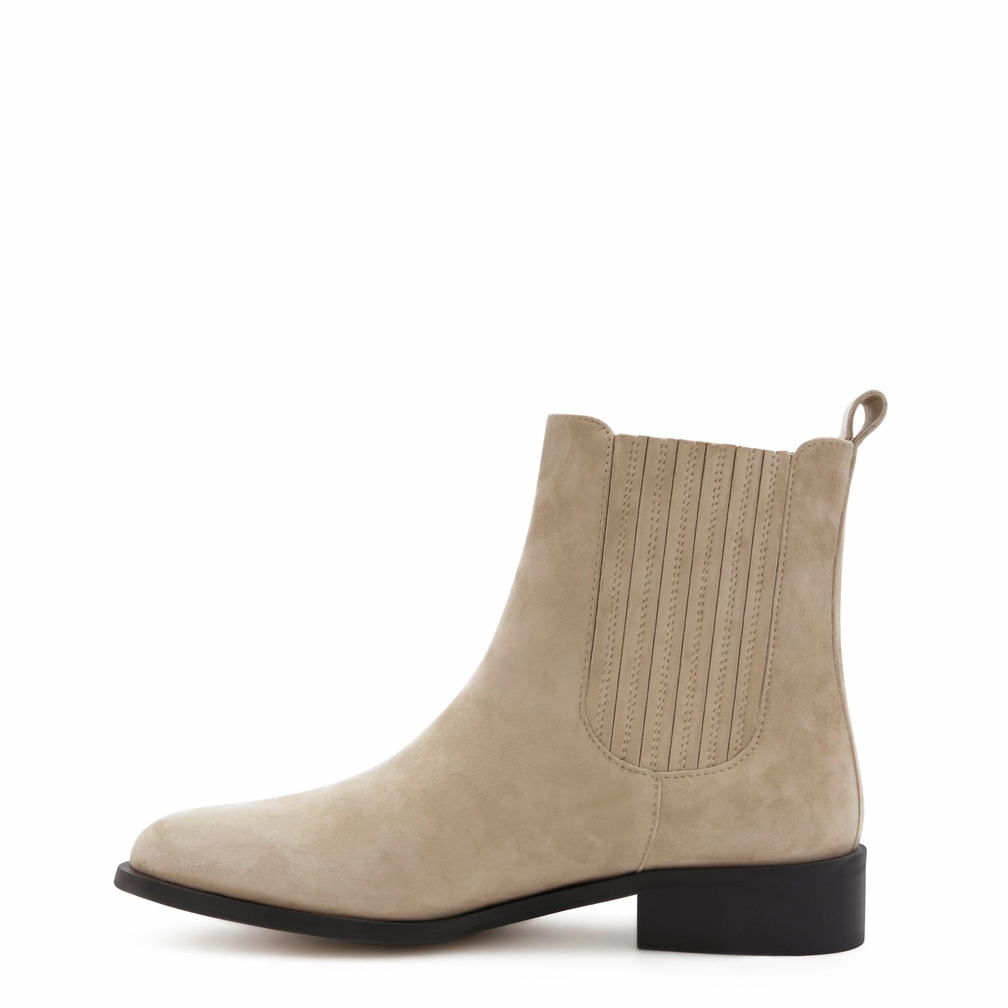 South Street Chelsea Boots Vendme Chey beige suede chelsea boots