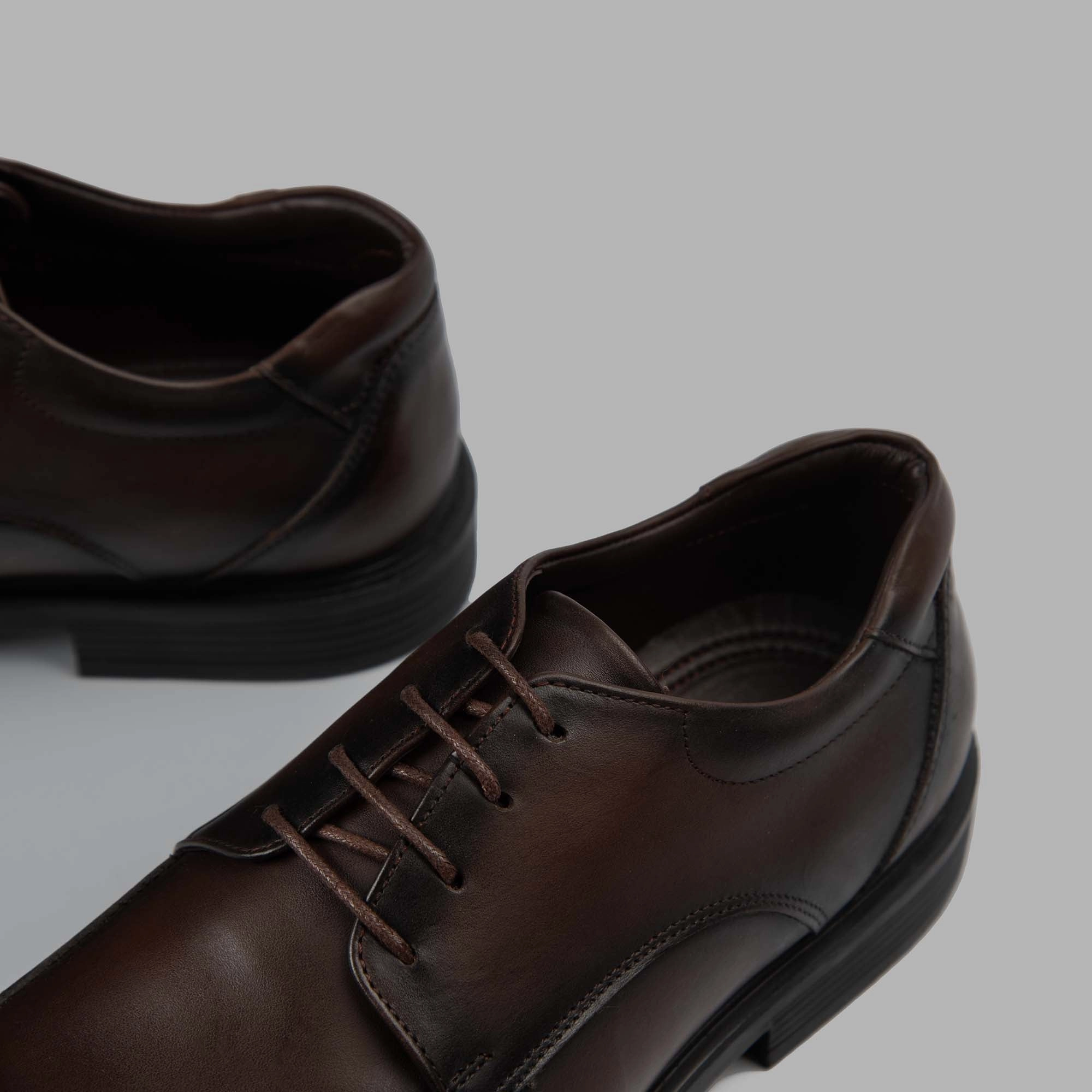 Derby Moc Toe Shoes - Brown Boston Lace Up Shoe