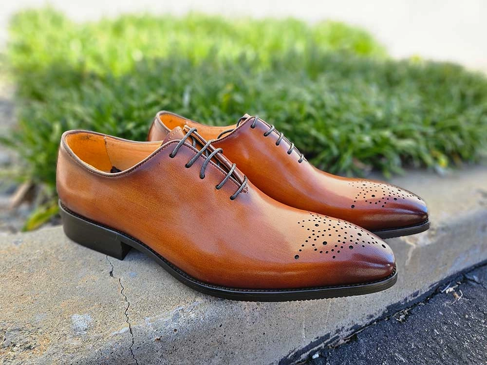Hand Burnished Wholecut Calf Oxford Allen Edmonds Strandmok Cap Toe Oxfords