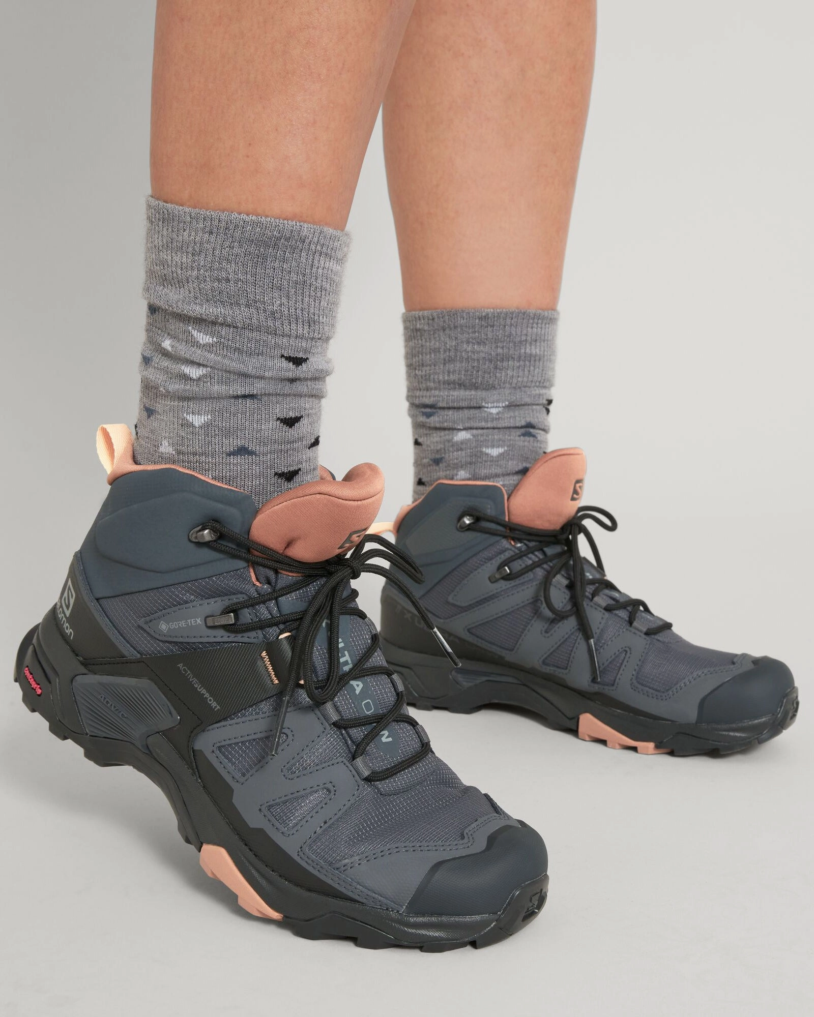 Women's Salomon X Ultra 4 GORE-TEX Mid Hiking Boots - Ebony/Mocha Mousse/Almond Cream Adidas Jeremy Scott Hiking Boots