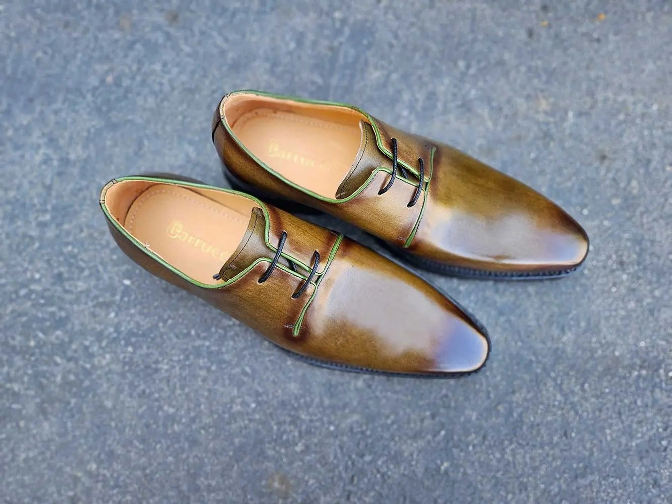 Whole Cut Derby With Lug Sole Justin Lace Up Shoes