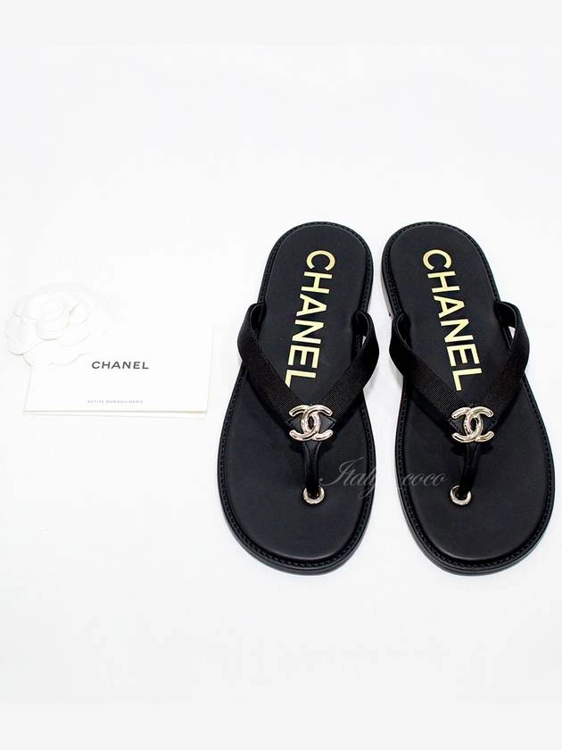 WoMen's CC Logo Flip Flops Black Chanel Slippers With Removable Insoles For Orthotics