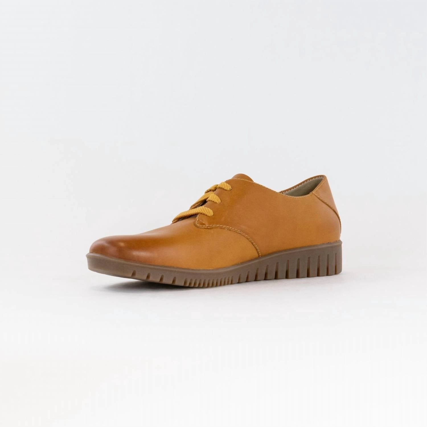 Women's Libbie Oxford Shoes In Mustard Base London Oxfords