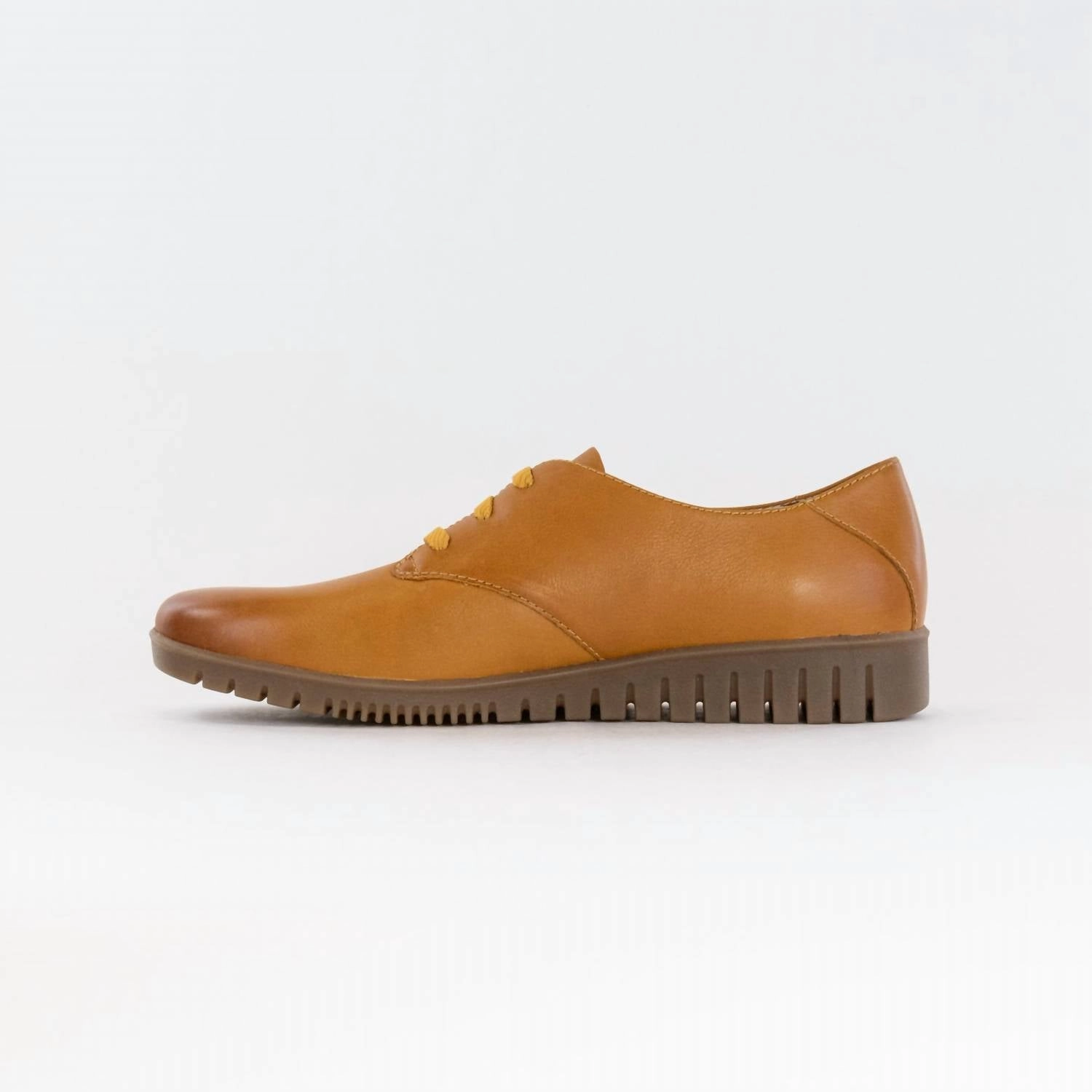 Grand Remix Oxfords Women's Libbie Oxford Shoes In Mustard