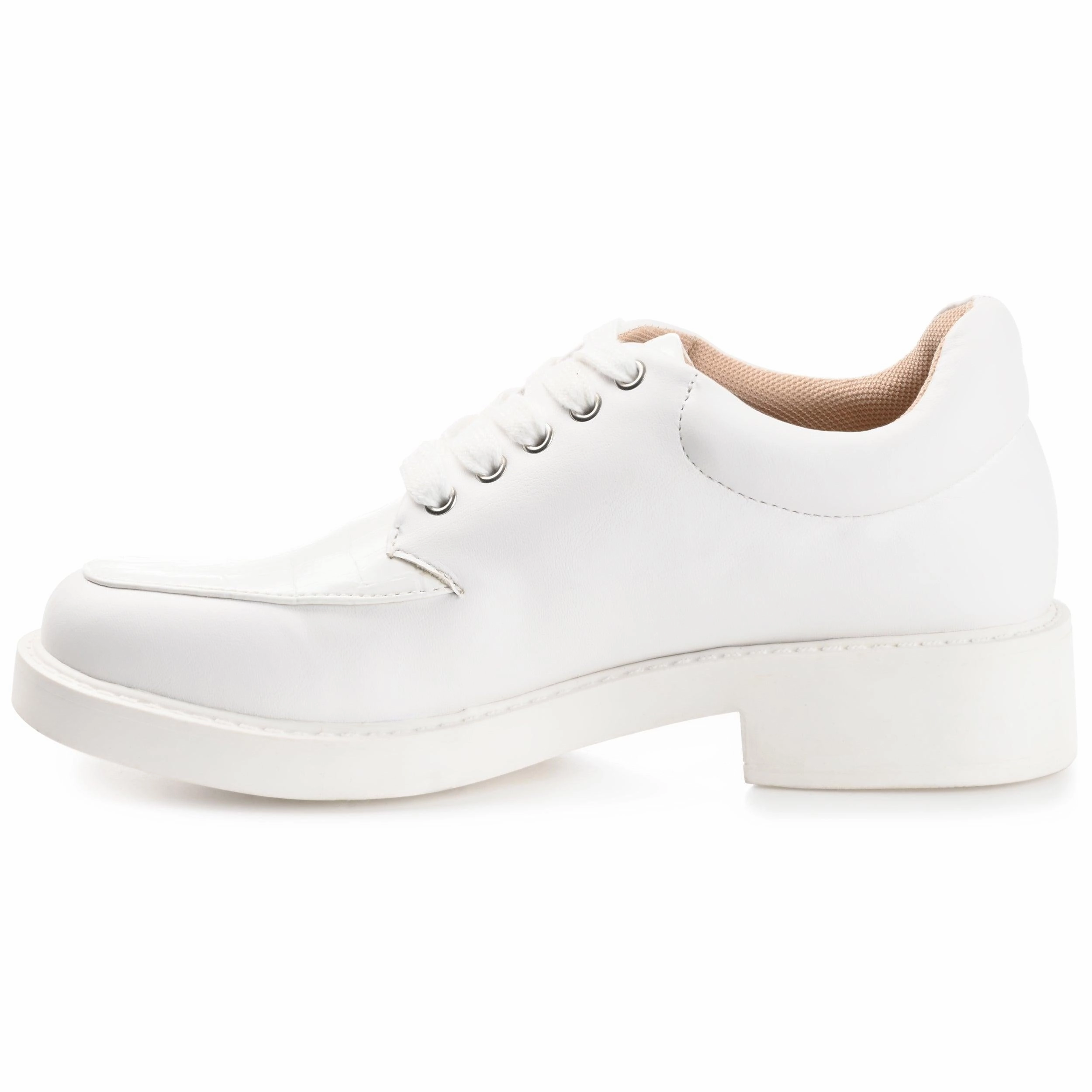 ALIAH OXFORD FLATS IN VEGAN LEATHER Boyfriend Jeans And Oxfords