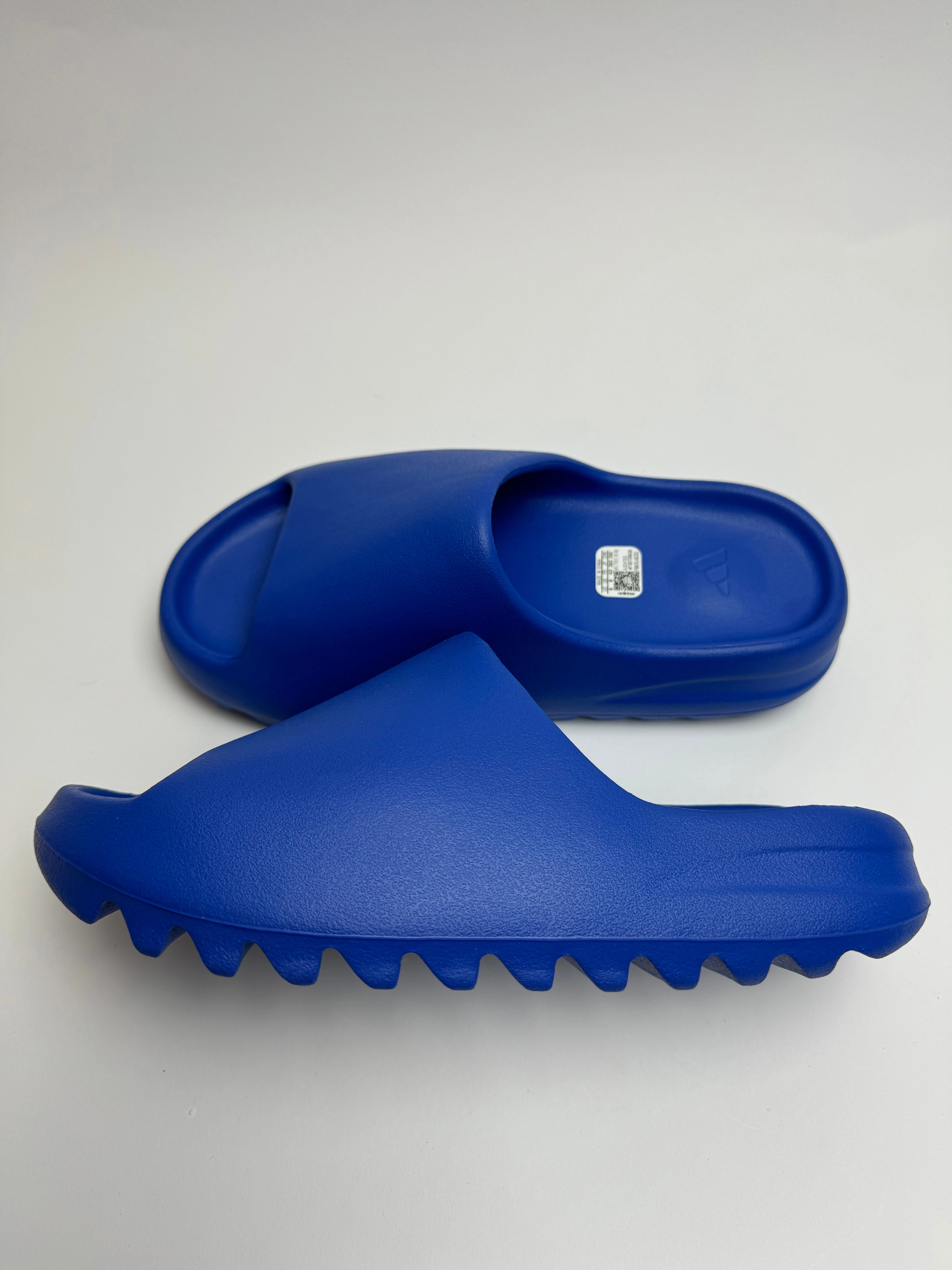 Yeezy Slide "Azure" Clogg Slippers