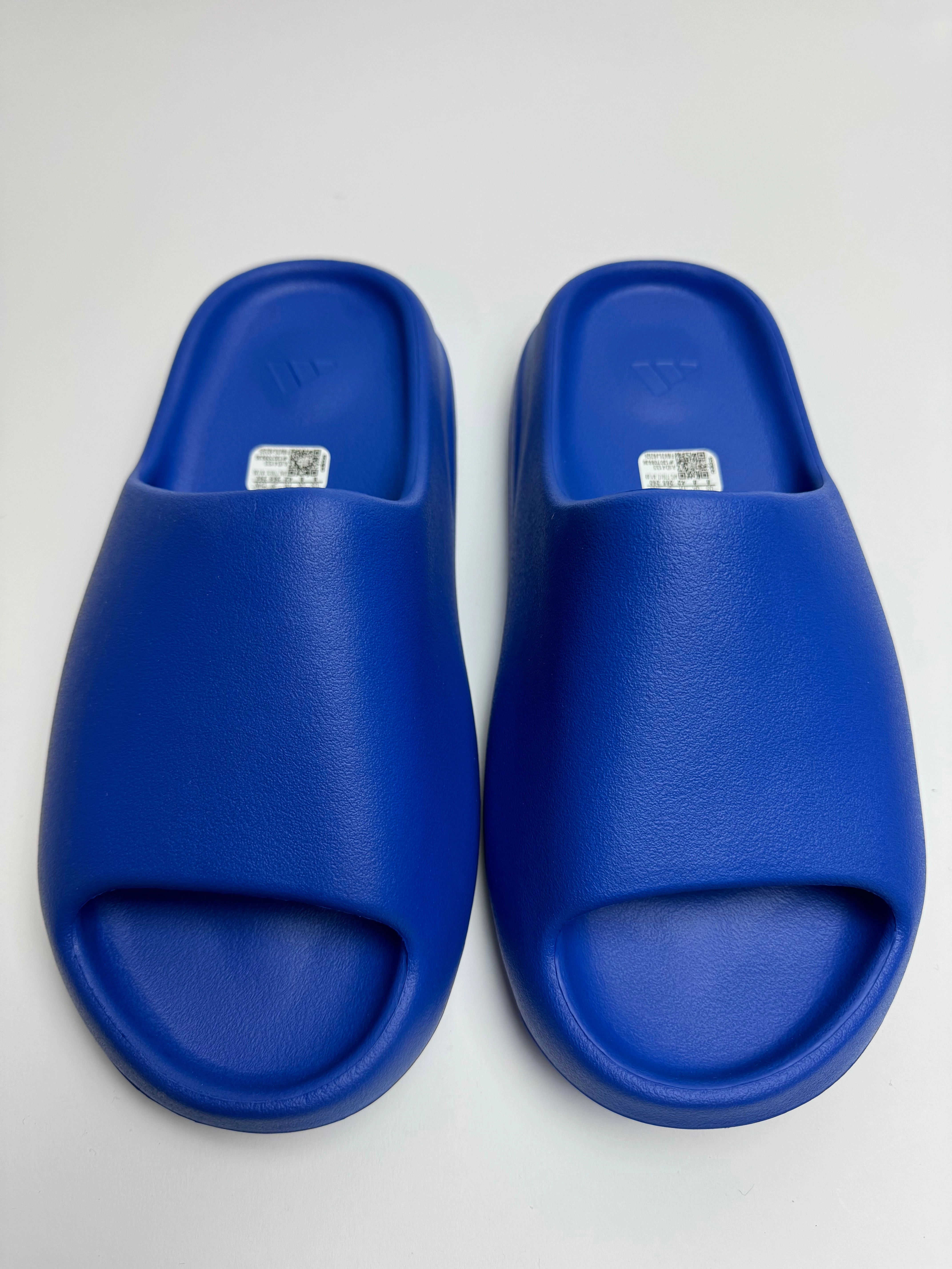 Cabernet Slippers Yeezy Slide "Azure"