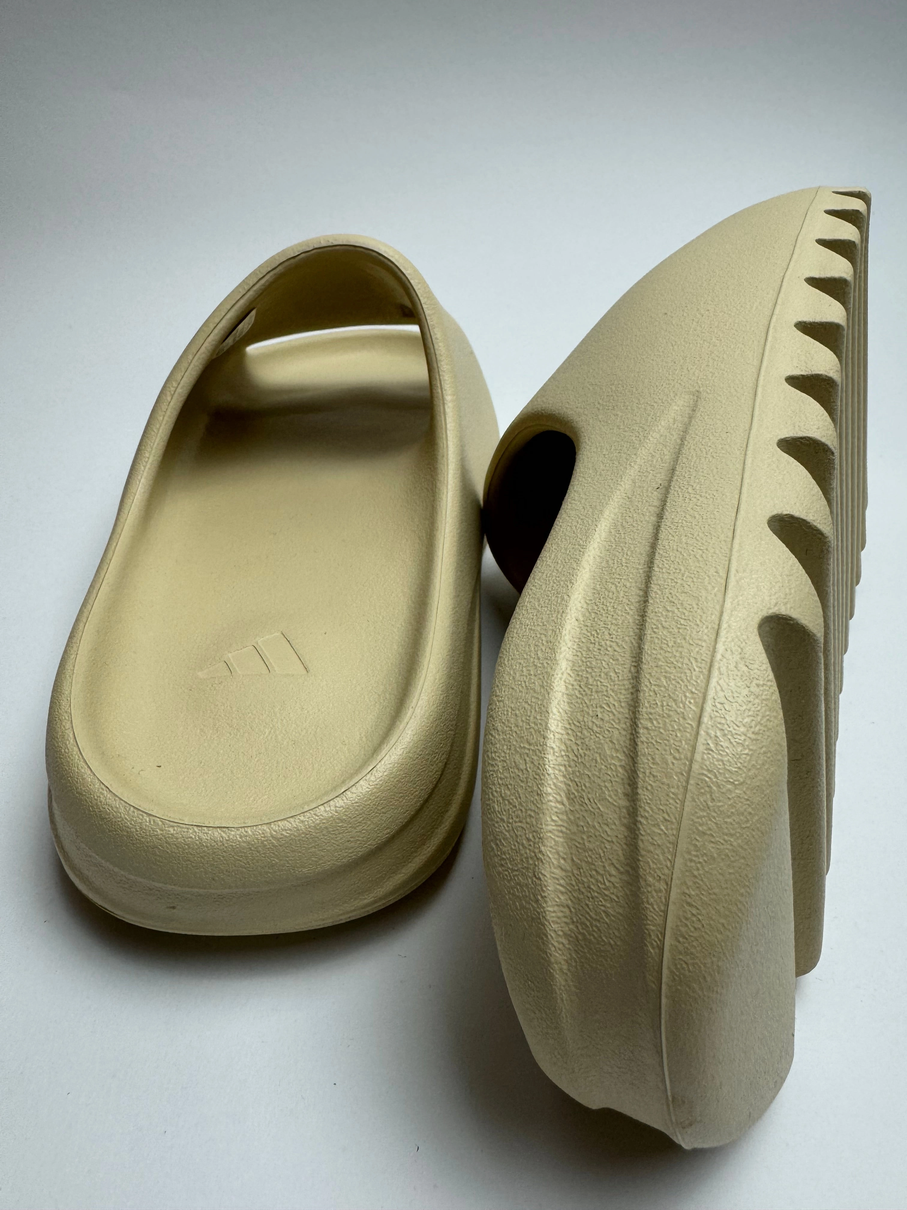 Yeezy Slide "Bone" Sanrio Slippers