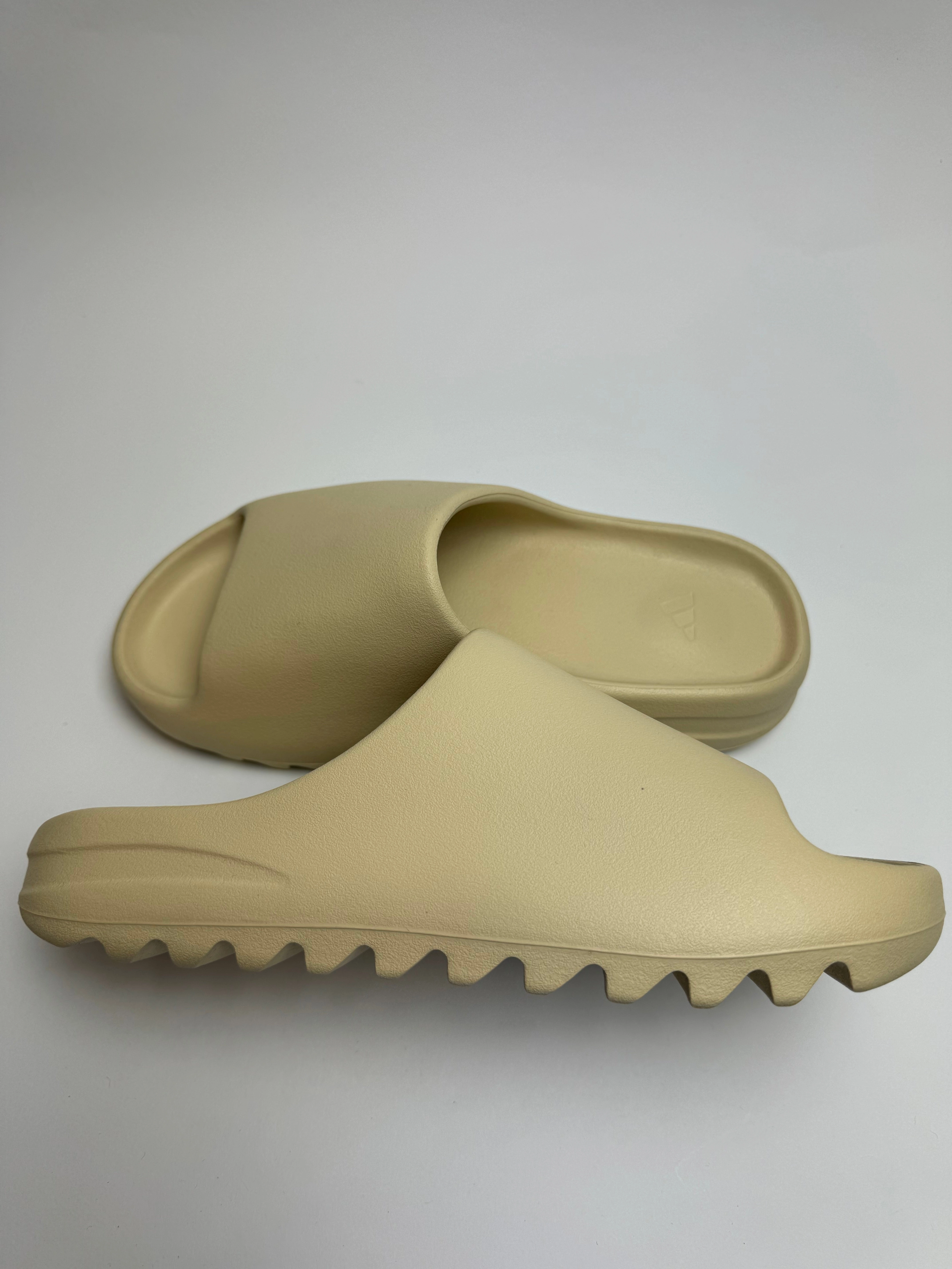 Yeezy Slide "Bone" Squishmallow Slippers Size