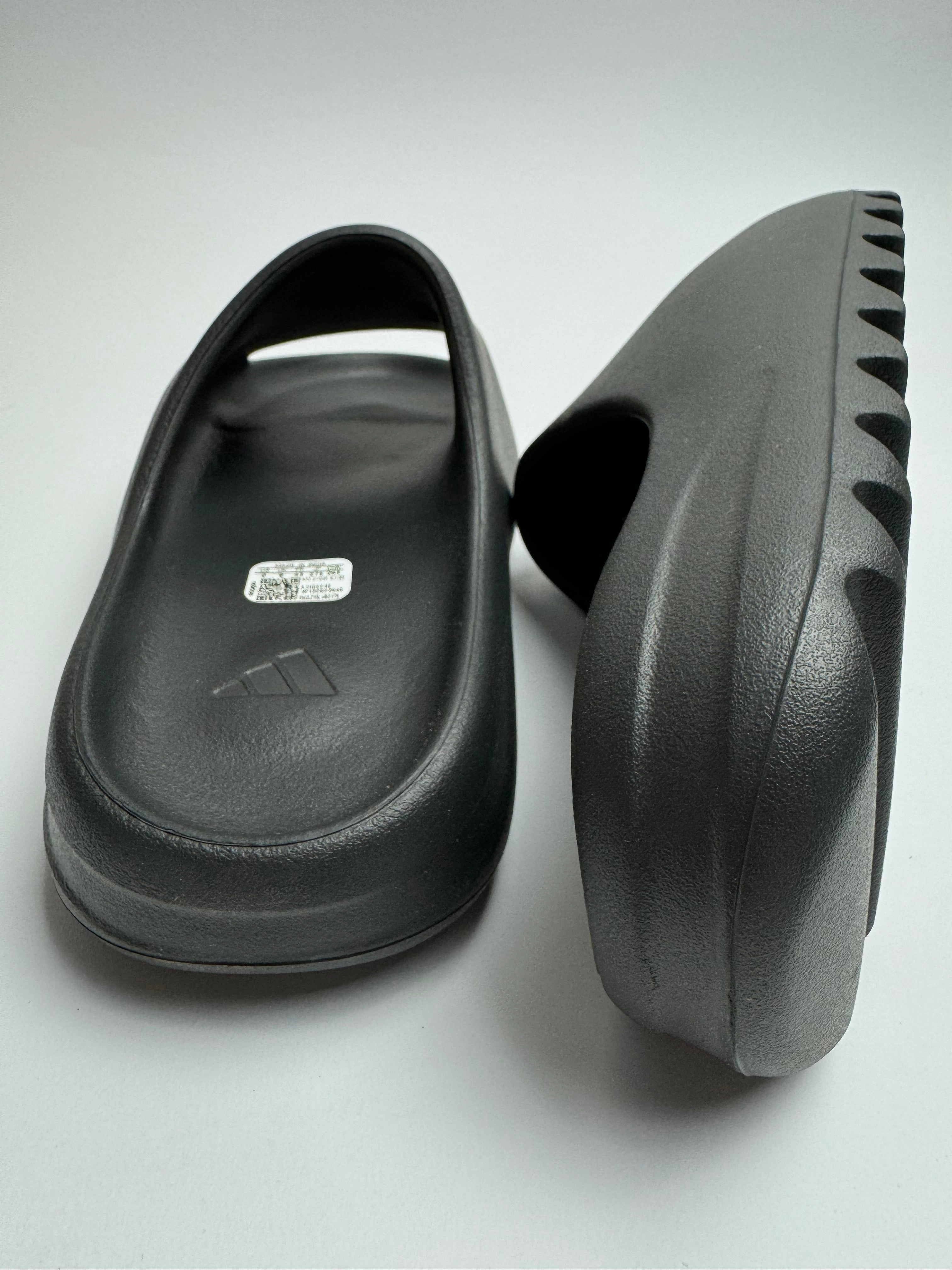 Rider Slippers Yeezy Slides "Onyx"